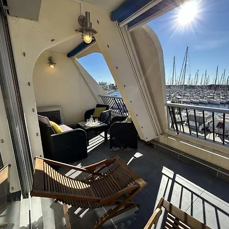 Appt Deux Pieces Climatise Port Camargue Pc010-3014